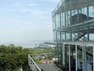 Colon Taihu Chateau Hotel Huzhou Exterior photo
